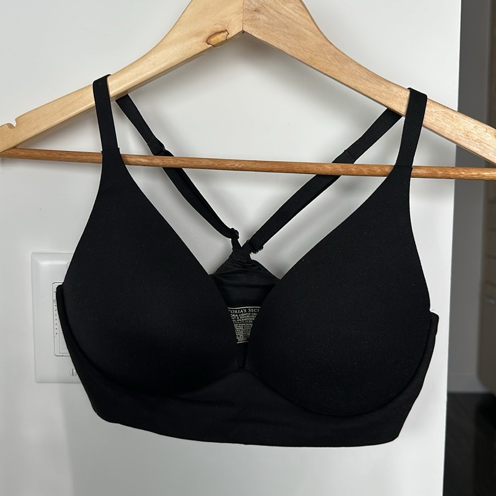 Victoria secrets bra 32DD